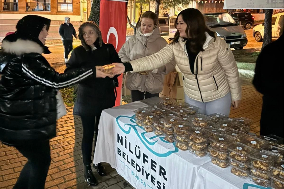 Bursa Nil&uuml;fer&rsquo;de Berat Kandili bereketi