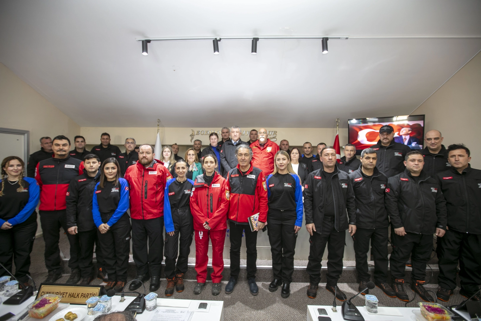 İzmir'de&nbsp;G&uuml;zelbah&ccedil;e Belediyesi Afet İşleri M&uuml;d&uuml;rl&uuml;ğ&uuml; kuruldu