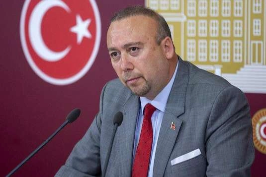 CHP &Ouml;zkan Yalım'ı ihra&ccedil; etti!