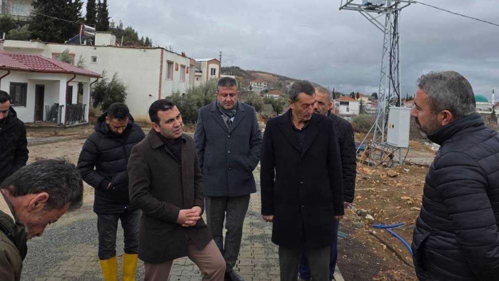 G&ouml;lbaşı Kaymakamı Algın&rsquo;dan Karaburun K&ouml;y&uuml; Kalıcı Konutları&rsquo;nda yağış sonrası inceleme 