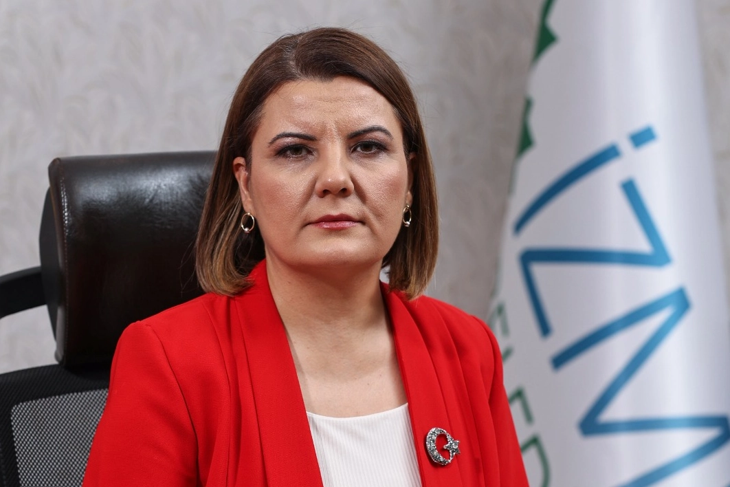 İzmit kendi asfaltını ve parke taşını &uuml;retecek