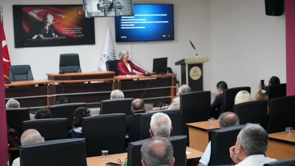 Adıyaman Belediyesi'nde Protokol ve Kurumsal Nezaket Kuralları Eğitimi d&uuml;zenlendi  - Videolu Haber