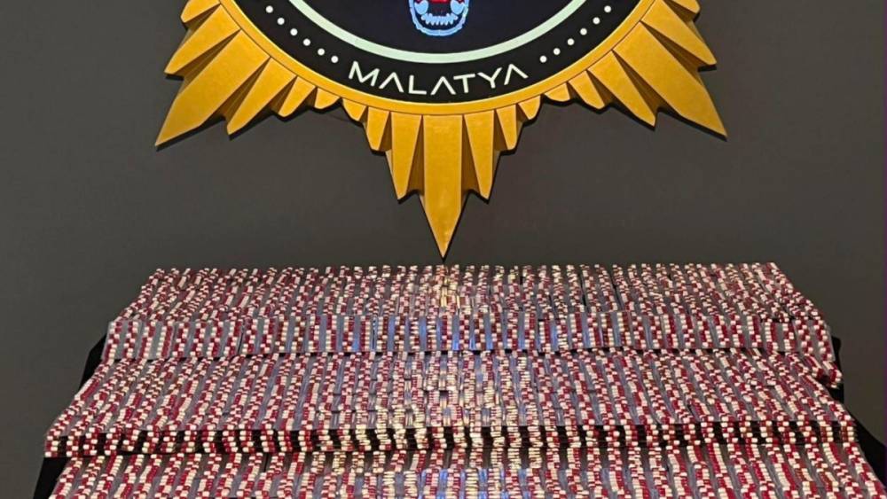 Malatya&rsquo;da 28 bin 630 sentetik hap ele ge&ccedil;irildi 