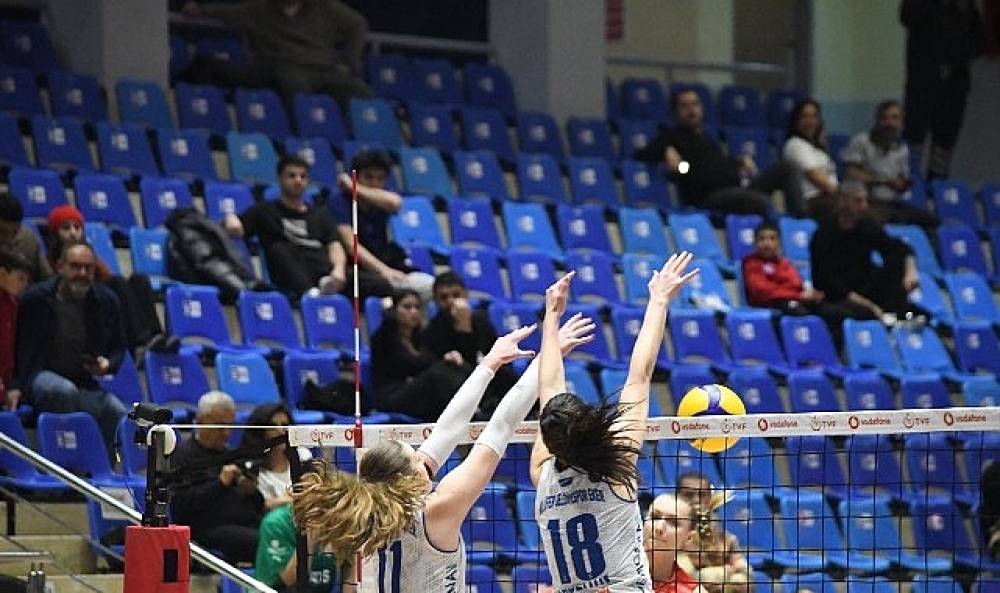 Nil&uuml;fer Belediyespor Eker'den muhteşem d&ouml;n&uuml;ş