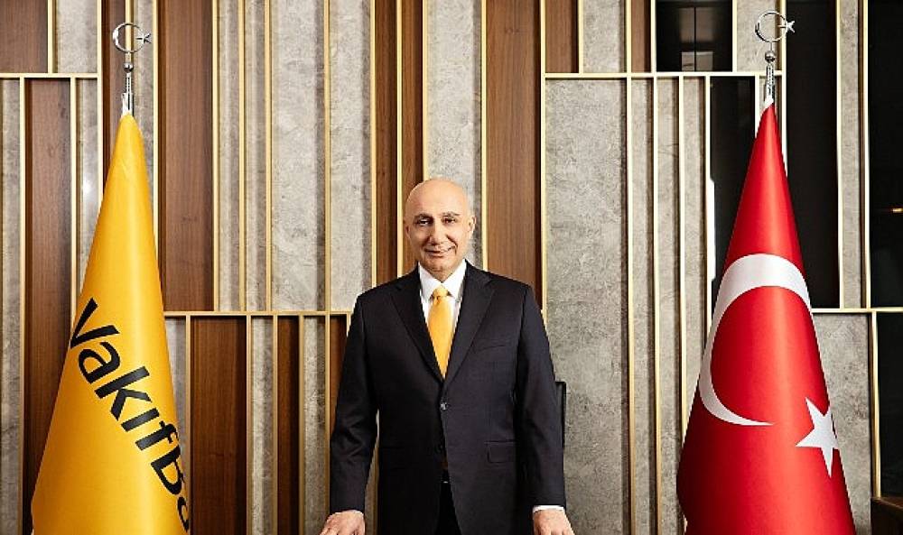 D&uuml;nyanın en b&uuml;y&uuml;k varlık y&ouml;netim şirketlerinden biri olan Apollo'dan VakıfBank'a 1,3 milyar dolar taze yurt dışı kaynak