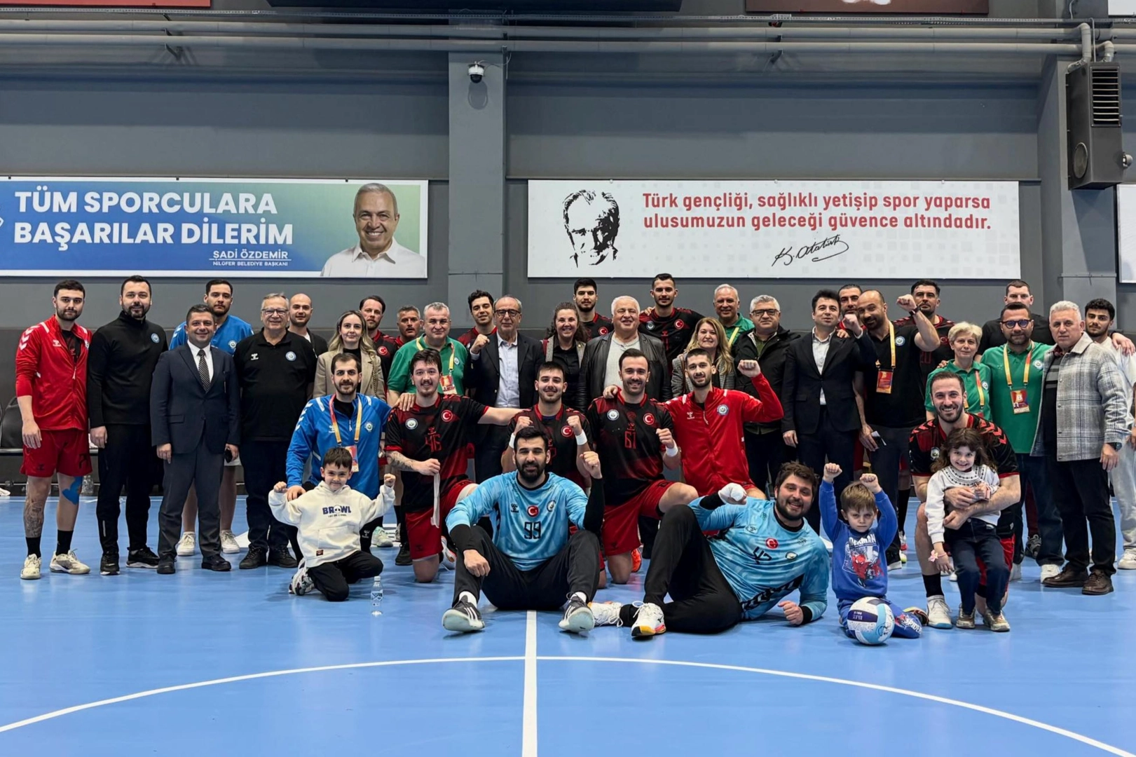 Bursa Nil&uuml;fer Belediyespor Play-Off&rsquo;a galibiyetle başladı