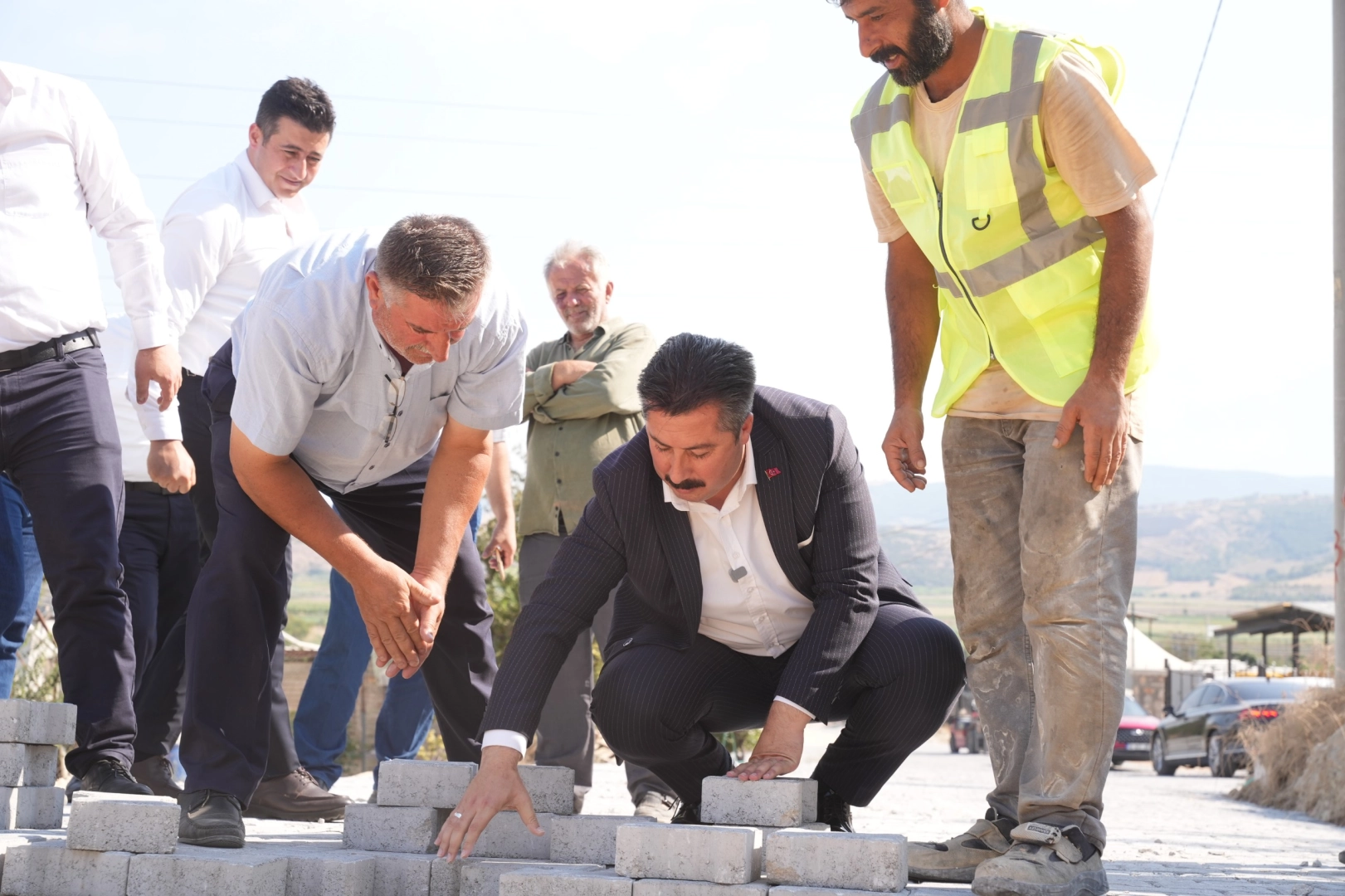 Bursa Yenişehir'de son 2 yılda 100 bin metrekare parke taşı d&ouml;şendi