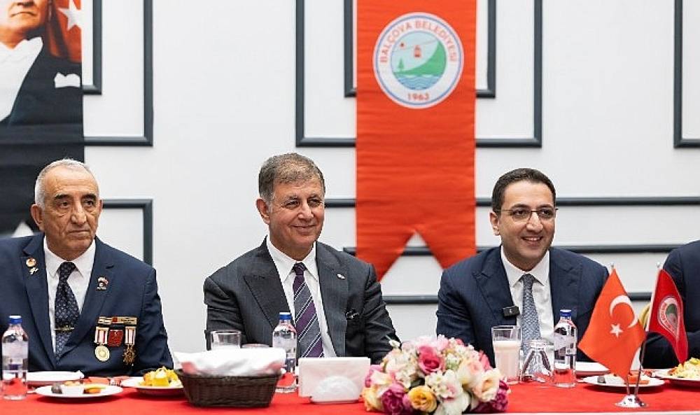 Bal&ccedil;ova'da şehit yakınları ve gaziler onuruna anlamlı iftar