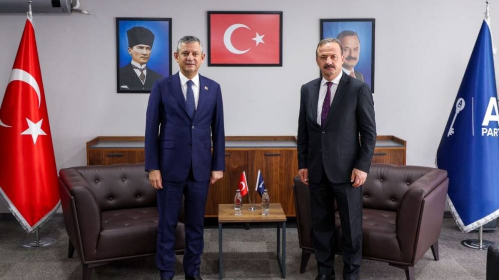 Yavuz Ağıralioğlu: &lsquo;Siyasi rekabetin &ouml;tesinde sorumluluklar var&rsquo; 