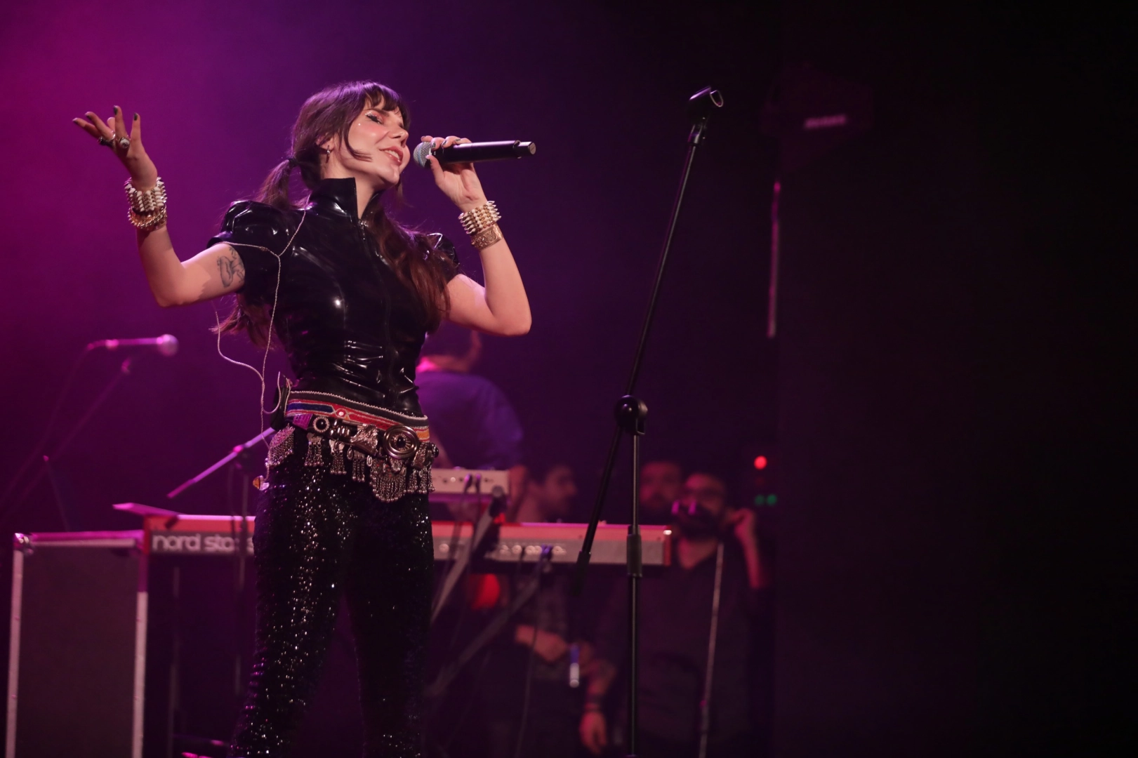 Gaye Su Akyol ile Bursa'da m&uuml;zik dolu gece