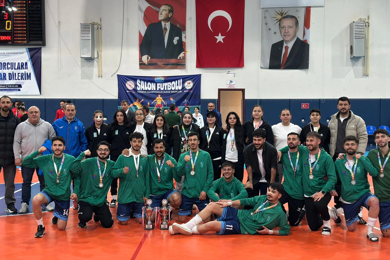 Aİ&Ccedil;&Uuml; Futsal Takımları &Uuml;NİLİG&rsquo;de T&uuml;rkiye ikincisi