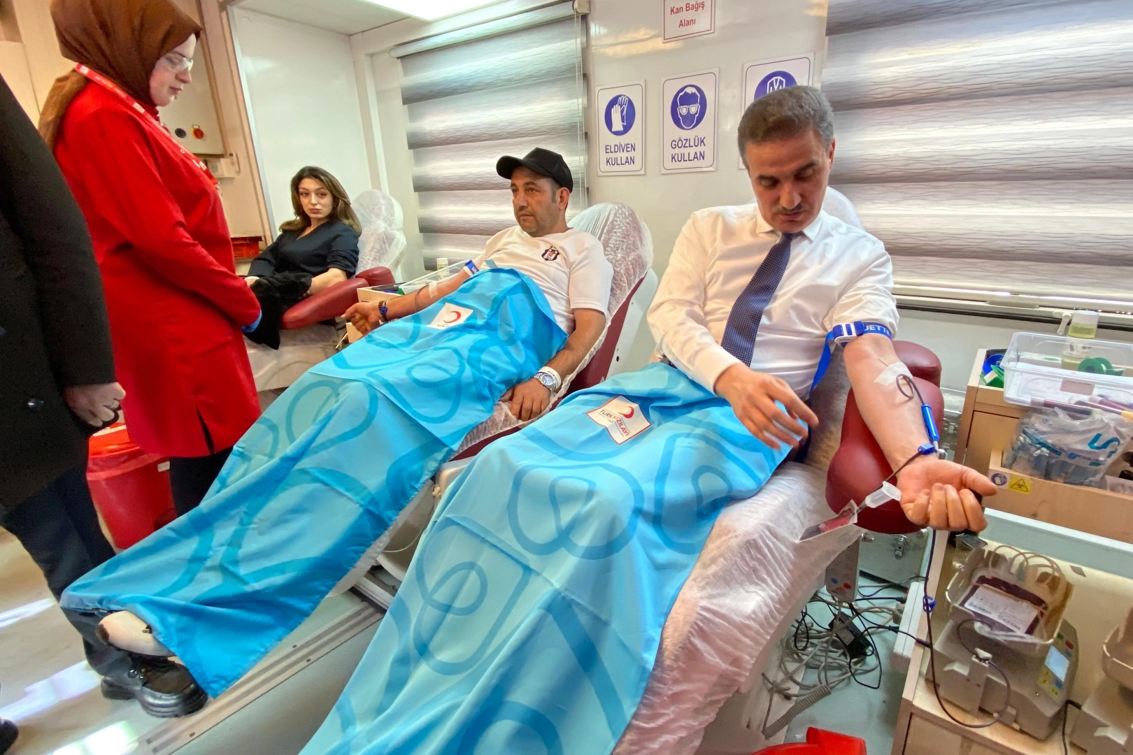 Erzurum&rsquo;da kan bağışına yoğun destek