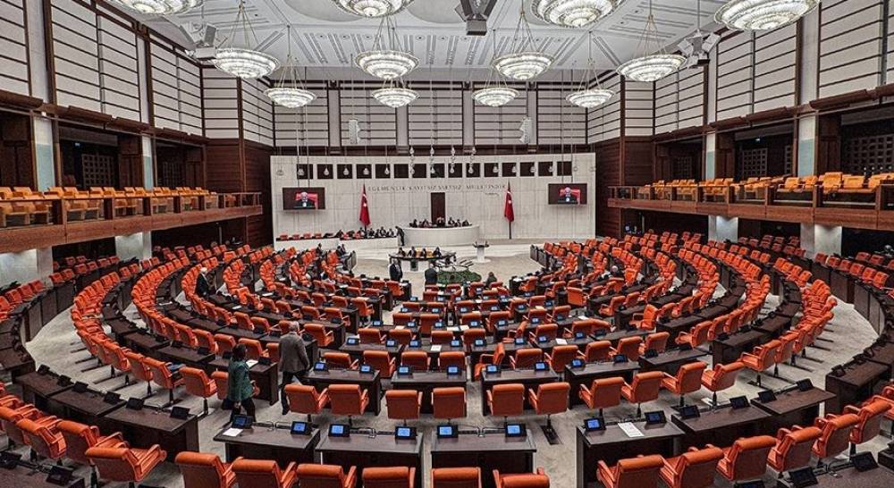 TBMM bayram sonrası mesaiye başlıyor! Depremzedelere y&uuml;zde 74 konut indirimi g&ouml;r&uuml;ş&uuml;lecek 