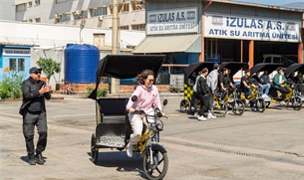 İzmir'de Bisicab d&ouml;nemi başlıyor