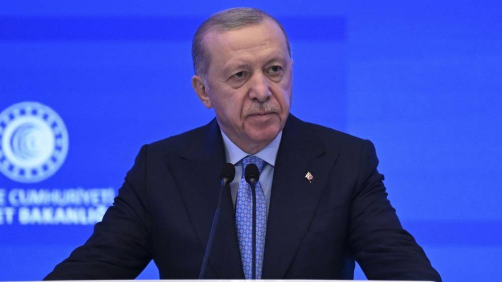 Cumhurbaşkanı Erdoğan: &lsquo;Ter&ouml;r&uuml;n ve silahın devri kapandı, bu devrin kapandığını artık herkes g&ouml;rmelidir' 