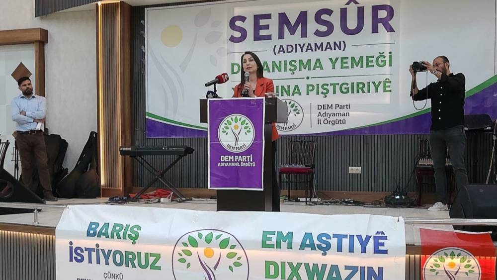 Hatimoğulları'ndan &Ccedil;er&ccedil;eve Yasa mesajı: &lsquo;Barışın geleceği g&uuml;nl&uuml;k siyasete bırakılmamalı&rsquo; 