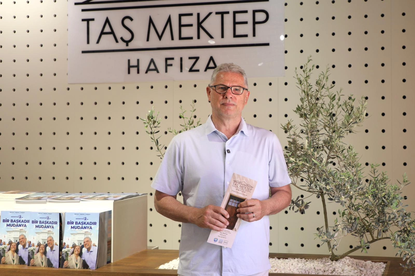 'Taş Mektep Hafıza' kapılarını a&ccedil;tı