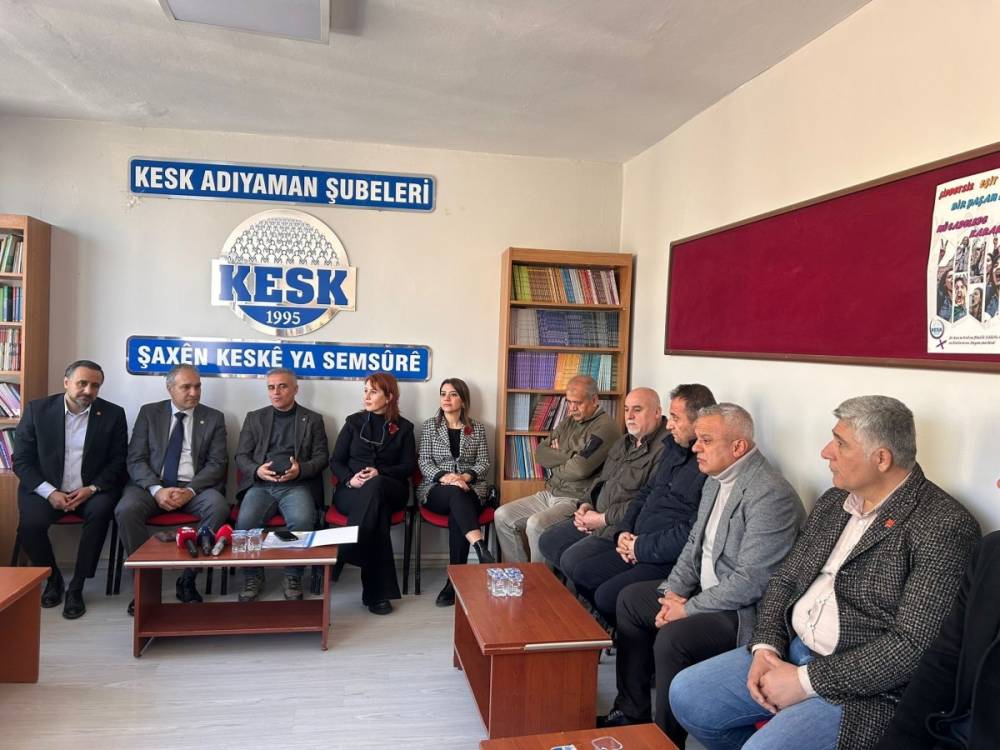 Eğitim-Sen&rsquo;den CHP Heyetine:  Adıyaman&rsquo;da Eğitim Sorunları S&uuml;r&uuml;yor 