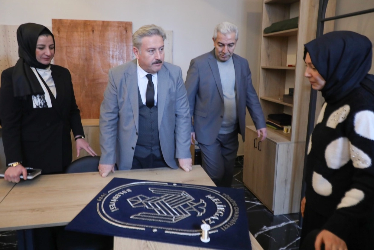 Kayseri'de At&ouml;lye Melikgazi başlıyor