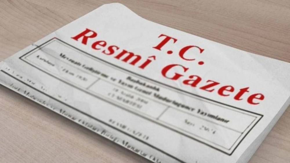 En d&uuml;ş&uuml;k emekli aylığı 23 bin 552 liraya y&uuml;kseldi: Resmi Gazete'de yayımlandı 