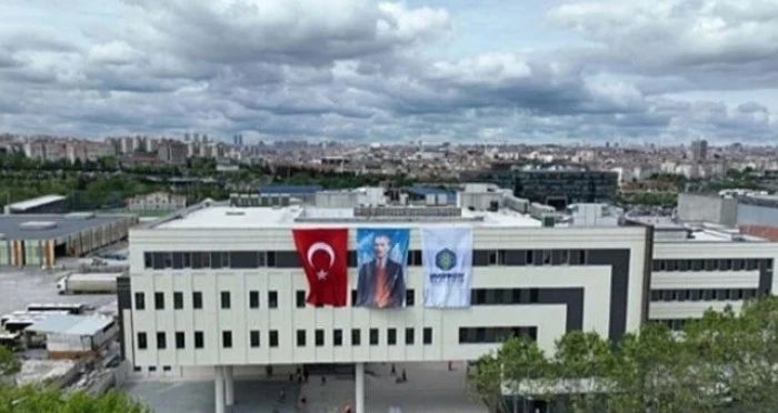 LANET OLSUN, AŞK SKANDALLARI BİTMİYOR