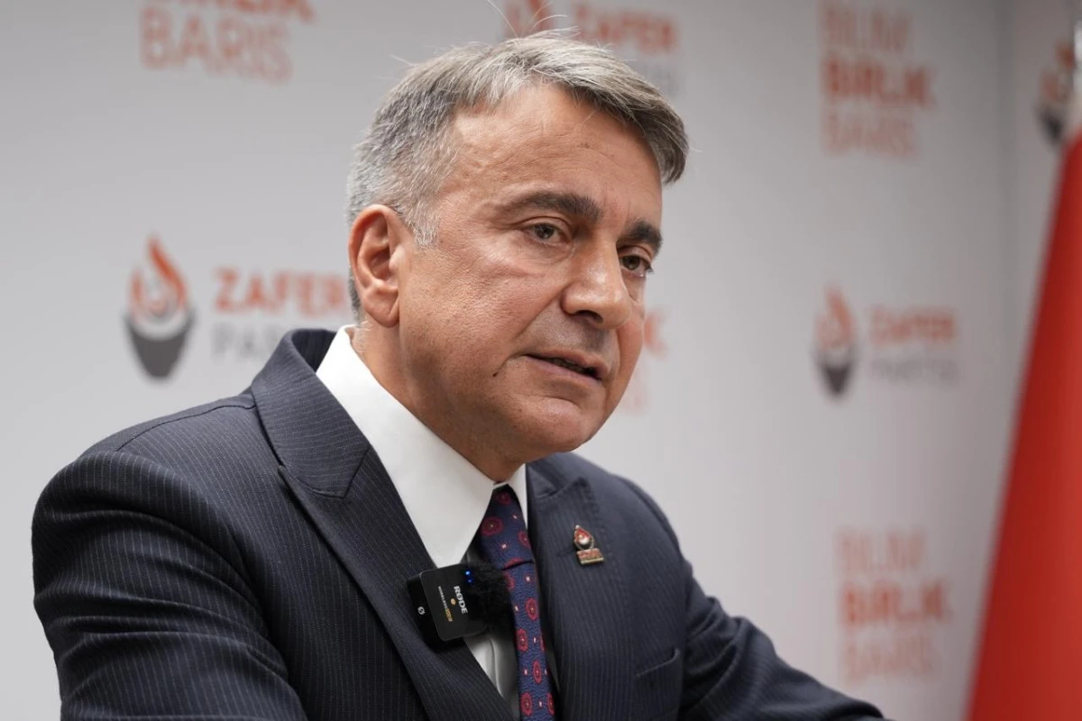 “OTURDUKLARI EMPERYALİST KUCAKLARDAN TÜRKİYE’Yİ TEHDİT EDİYORLAR”