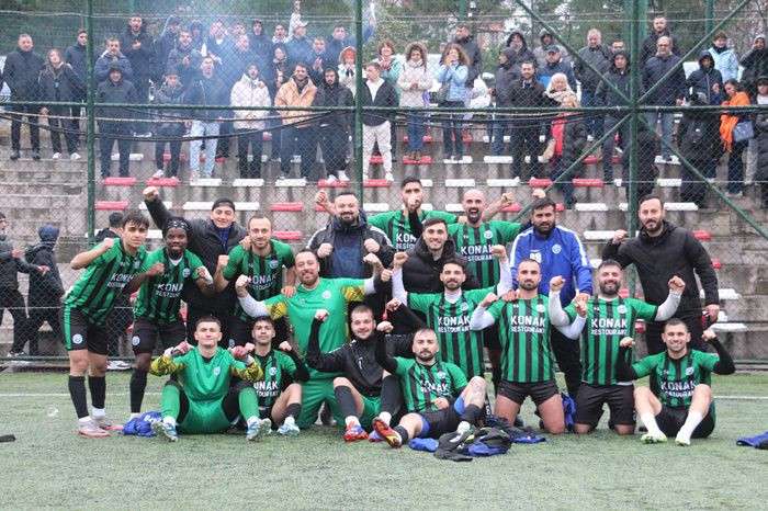 Şampiyon AdalarSpor Galibiyete Doymuyor